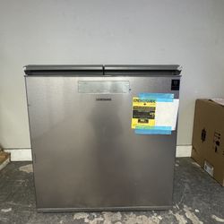 Samsung  Chest Freezer 