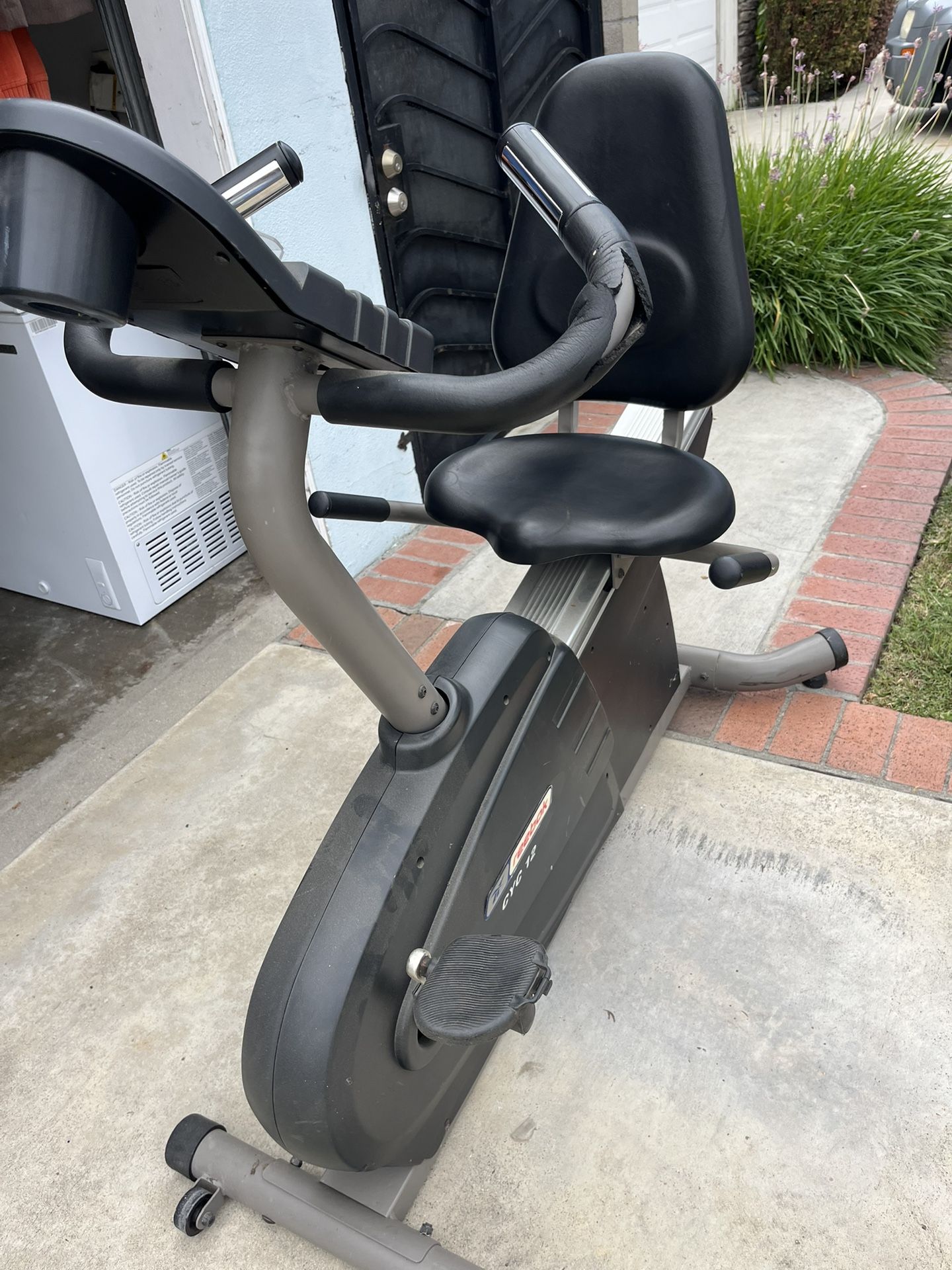 Recumbent Exercise Bike