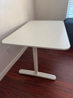IKEA Desk Adjustable White Manual  BAKANT 18222