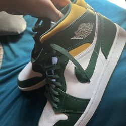 Jordan 1 Mid "Noble Green/Pollen/White" Men's Shoe