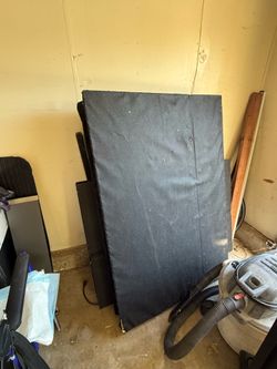 Adjustable bed frames