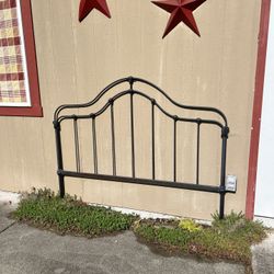 Black Metal Headboard For Garden