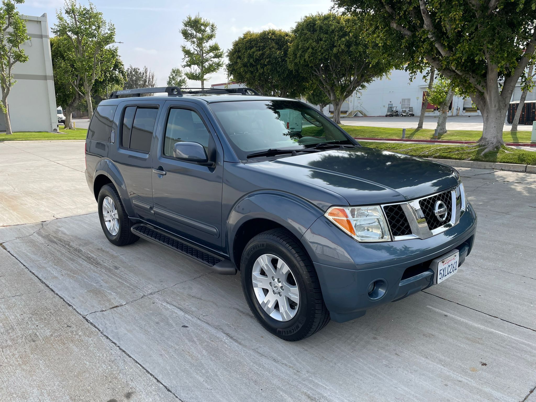 2006 Nissan Pathfinder for Sale in Bell Gardens, CA - OfferUp