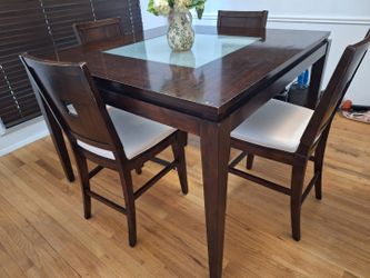 Counter Height Dining Table with 4 Chairs