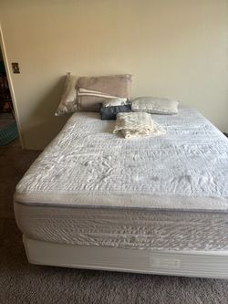 Queen bed