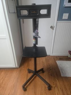 Perlegear Mobile TV Floor Stand with Shelf