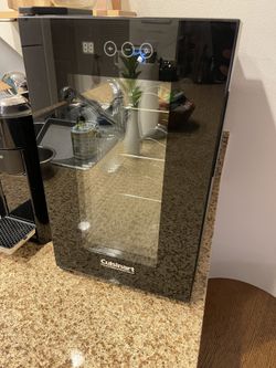 Cuisinart Wine Fridge - 8 Bottles
