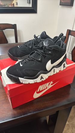 Nike Air Barrage Low Black White Sneakers