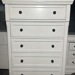 White Dresser