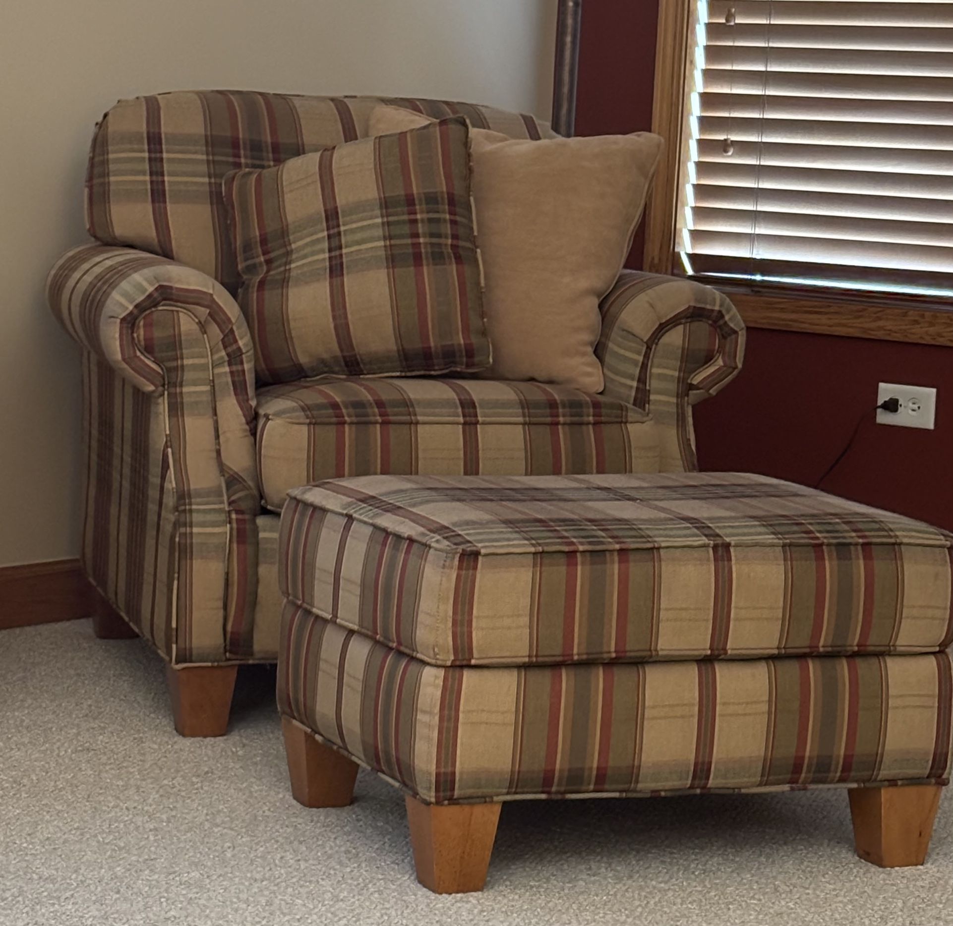 Two Club Chairs & Ottoman ***Flexsteel***