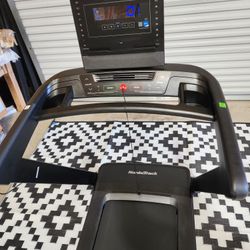 NordicTrack T8 Series Treadmill 
