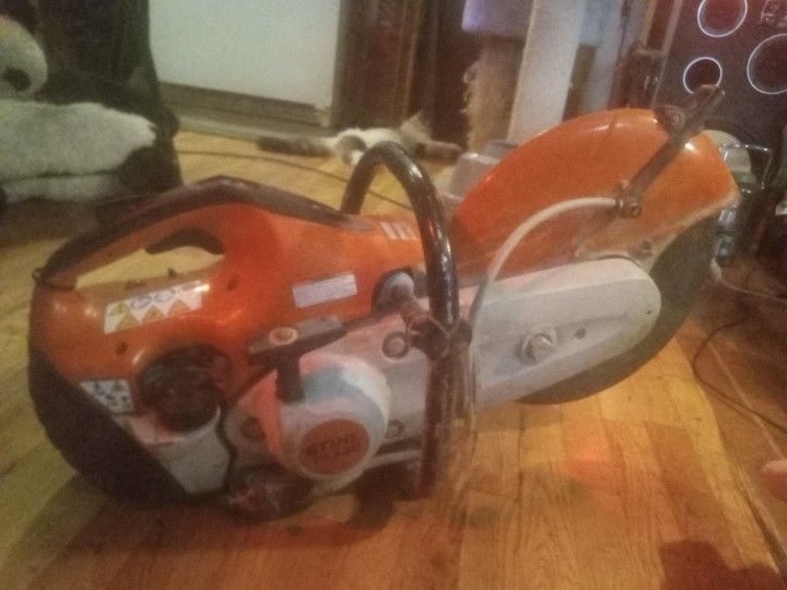 Stihl Concrete/ Chop Saw