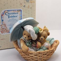 New Cherished Teddies BETH BLOSSOM girl Bear Figurine Umbrella Friends Basket

MINT CONDITION,  STORED IN THE BOX, COMES WITH ORIGINAL PACKAGING

BETH