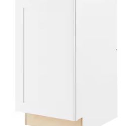 Hampton Bay Avondale 18 in. Ready to Assemble Plywood Shaker Trash Can Kitchen Cabinet in Alpine White