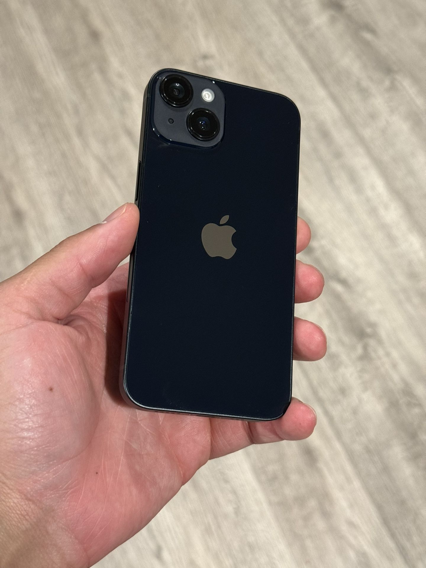 iPhone 14 UNLOCKED - 128GB- Blue