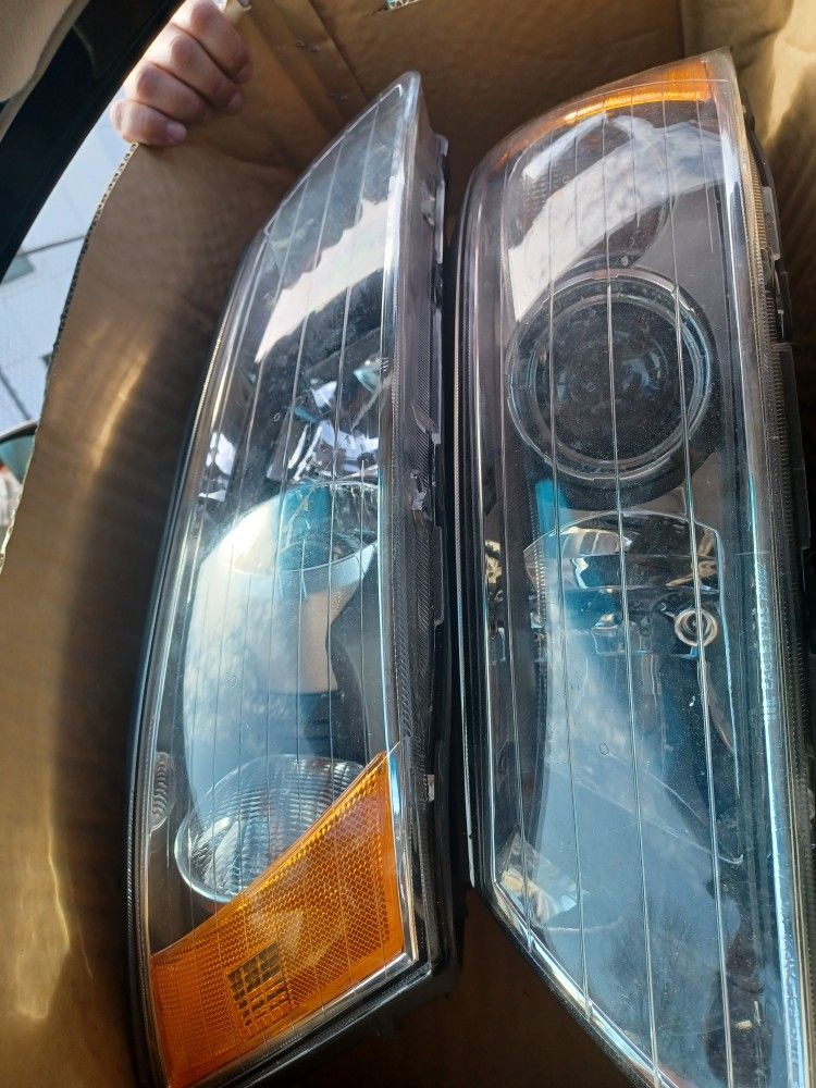 2006 2007 (contact info removed)6 2007 2008 Hyundai Sonata  Headlights