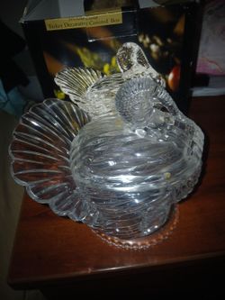 24% Lead Crystal Turkey Decorative Covered Box