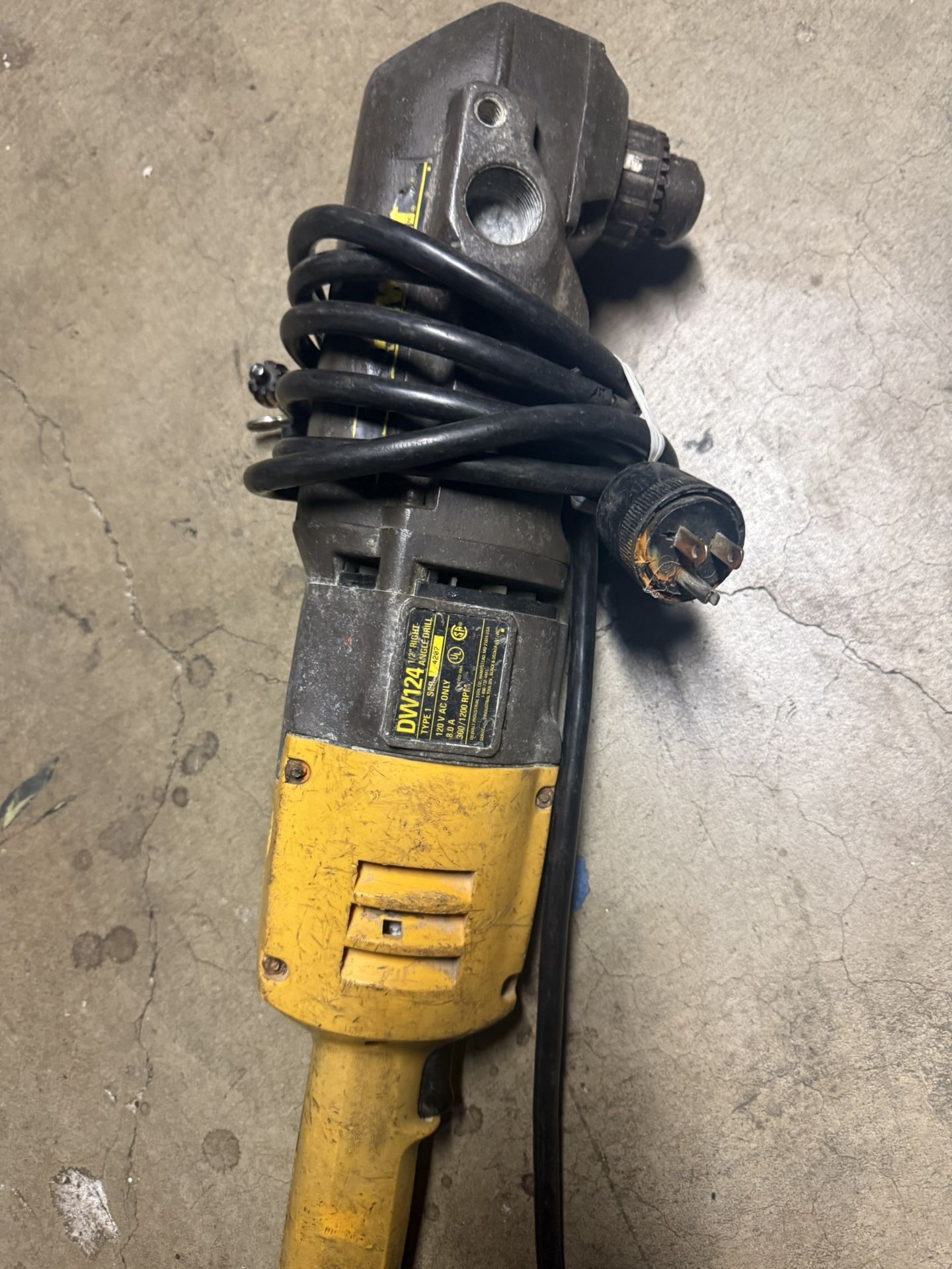 DEWALT 1/2-in Keyed Corded Drill