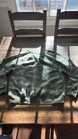 Youth large Old Navy Camo pull-over