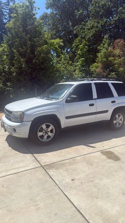 2005 Chevy Trailblazer Four-Wheel-Drive