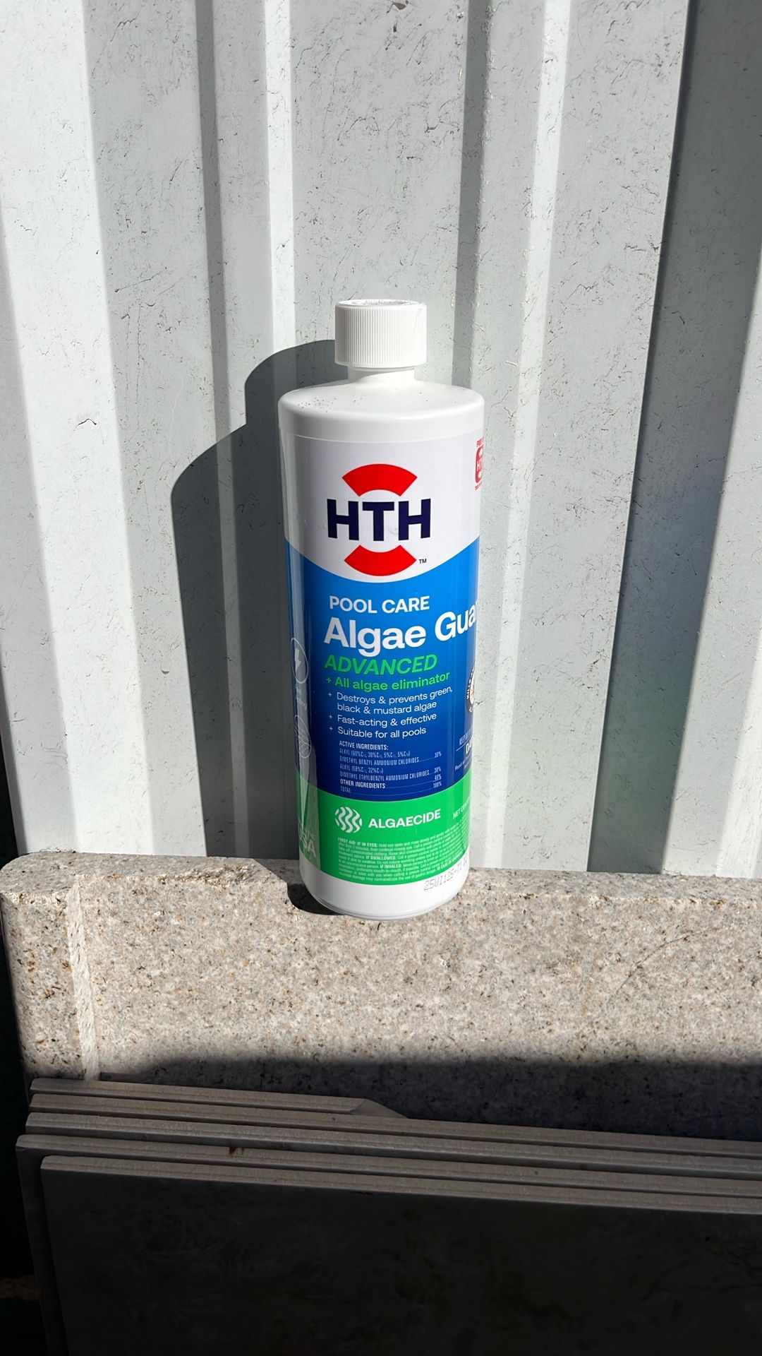 1 Quart Algae Guard For Pools