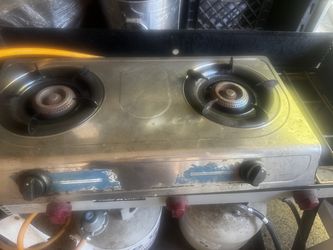Gas stove