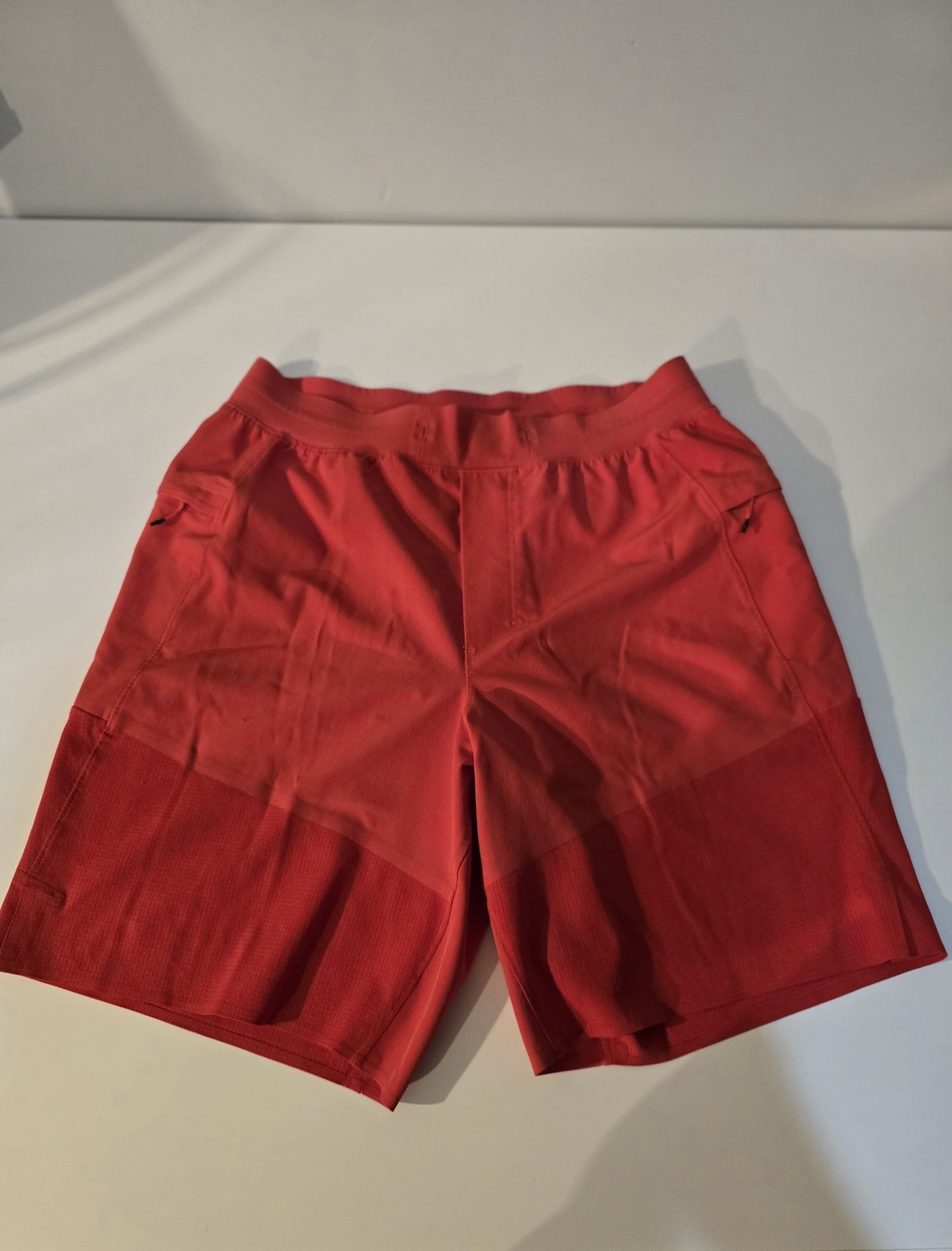 Lululemon Athletica Shorts - Red w/Liner