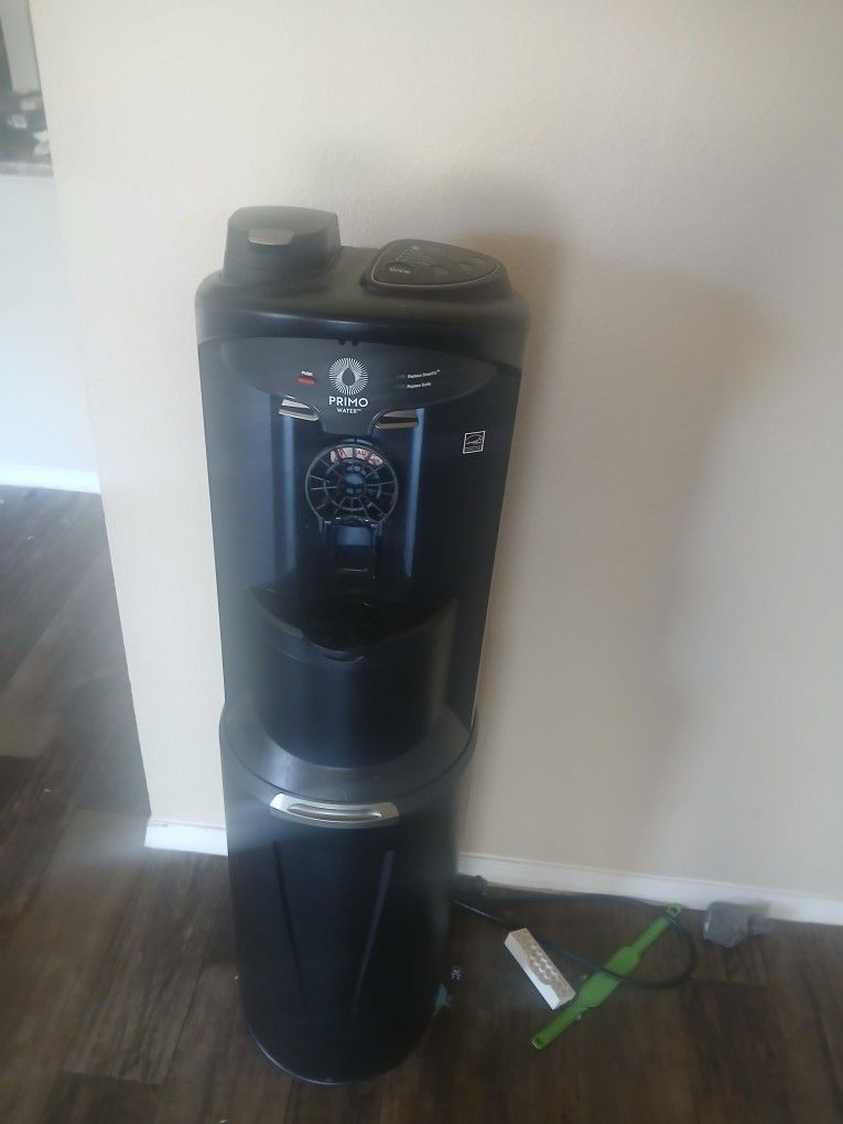 Primo water dispenser and coffee maker