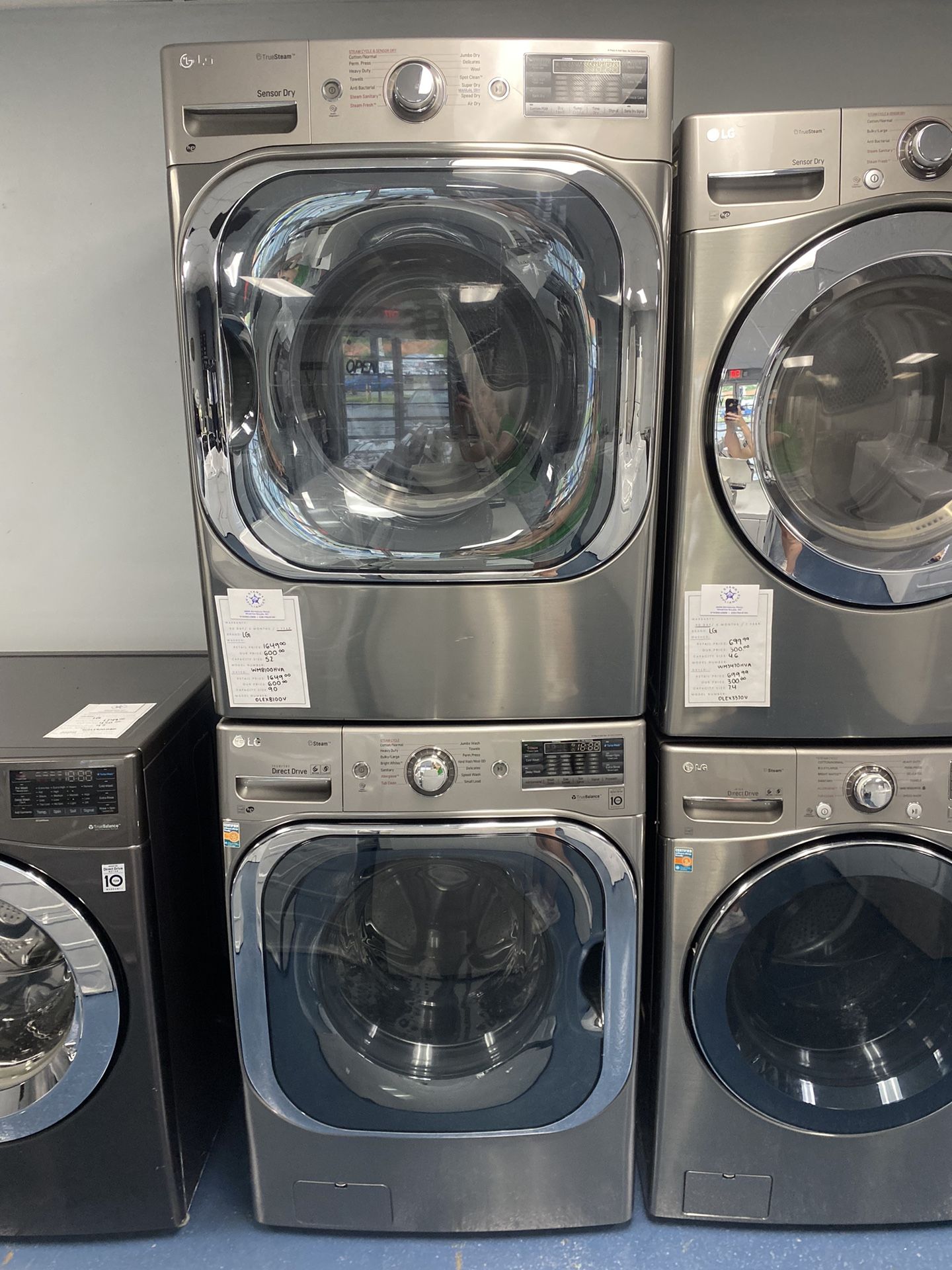LG Mega Front Load Set, 1 Year Warranty
