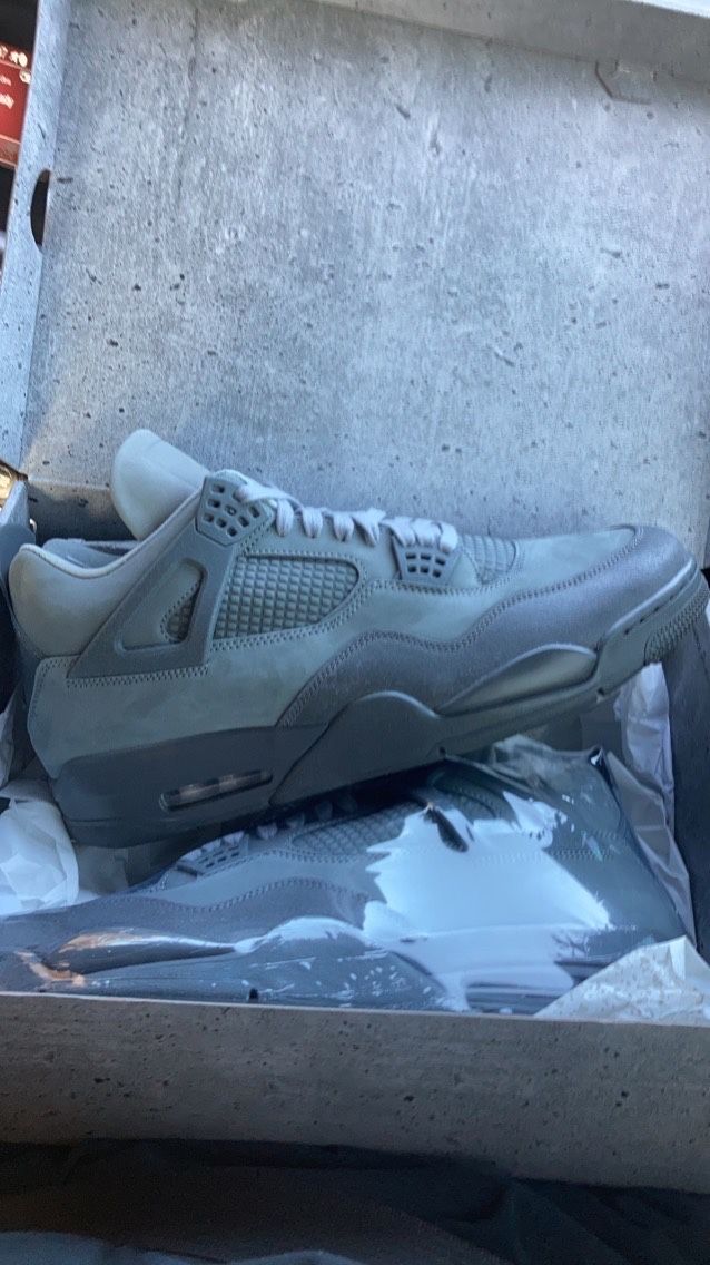 Jordan 4 Paris Olympic Wet Cement