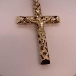 Crucifix Pendant 