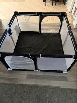 Play pen