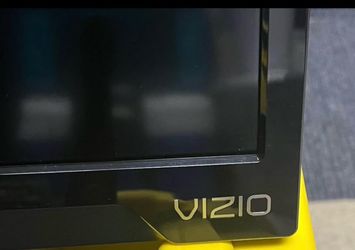 28 inch Vizio TV