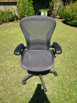 Herman miller office chair size B