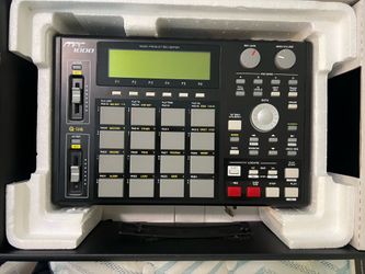 Akai MPC1000 w/ JJOS, 128MB RAM Upgrade & 160GB Internal HDD
