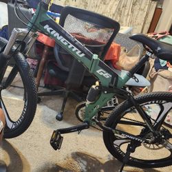 MOUNTAIN Bike  KiNGTRU G6 26INCH DISC BREAK  FOLDING VERY GOOD TIRES AND TUBES EVERYTHING IS GOOD  