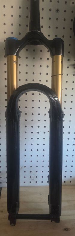 Fox 36 fork, factory grip2