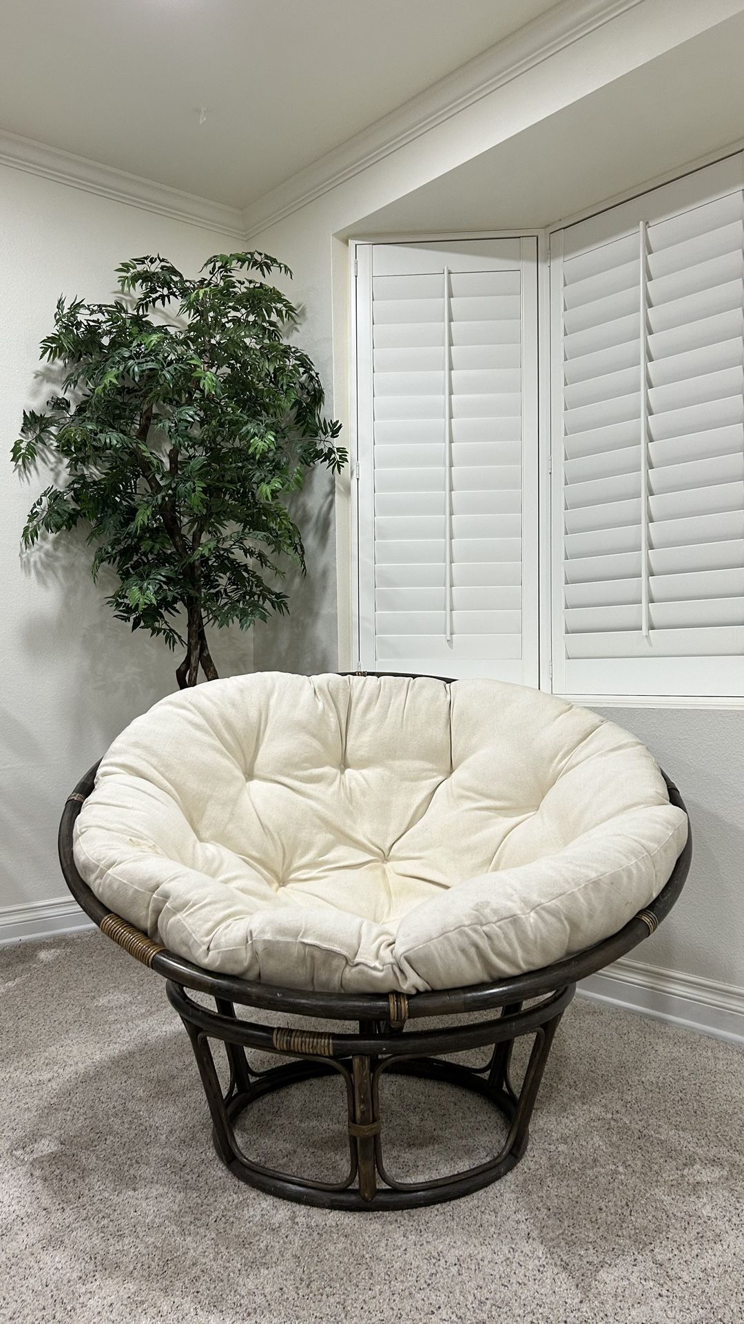 Papasan Chair