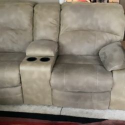 Reclining Sofa