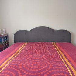 Kind Bed Frame