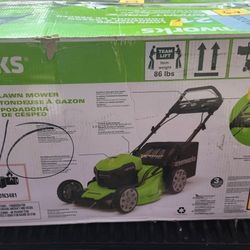 Greenworks 40V 21" Cordless Battery Self-Propelled Lawn Mower w/ (2) 4.0Ah USB Batteries & Charger

