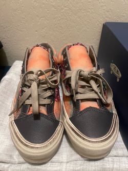 $70 SIZE 10 WORN ONCE “asphalt” vans old skool souvenir  NEED GONE ASAP