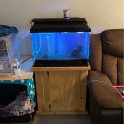 30 Gal Tank With Stand