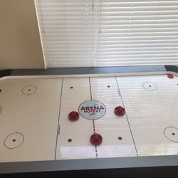 Air Hockey table 