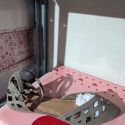 Flats , Sandals , Heels And Boots