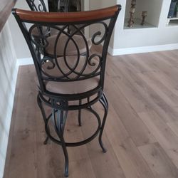 Bar Stools 