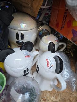 Mickey mouse cups