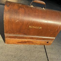 Antique Sewing Machines 