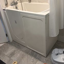 sanctuary premier care walk in tub