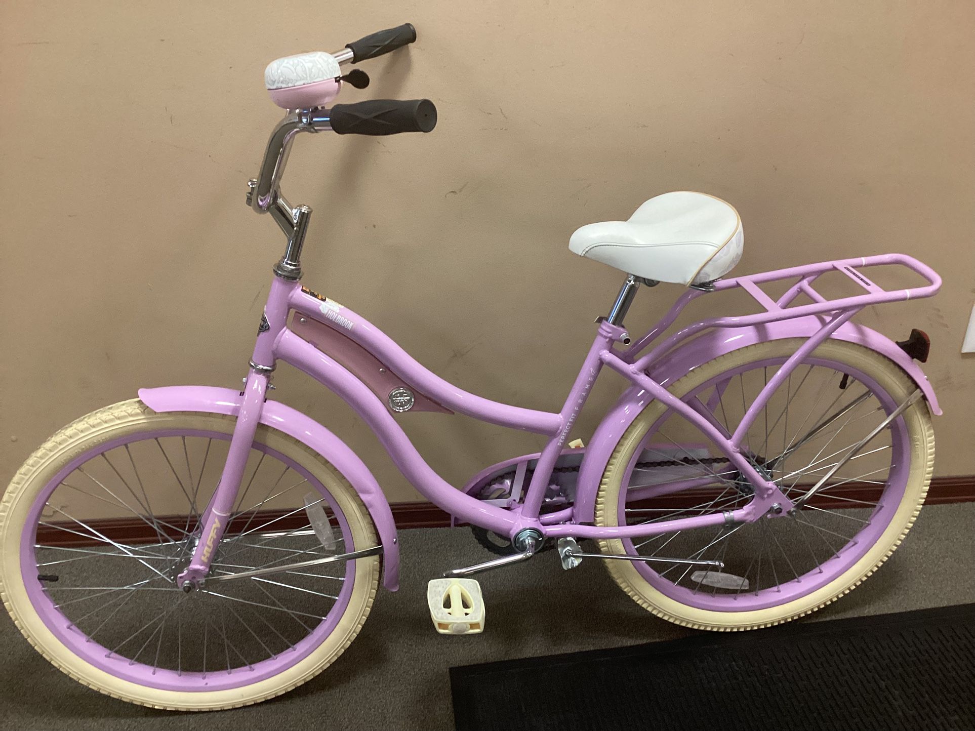 BEACH CRUISER BIKE